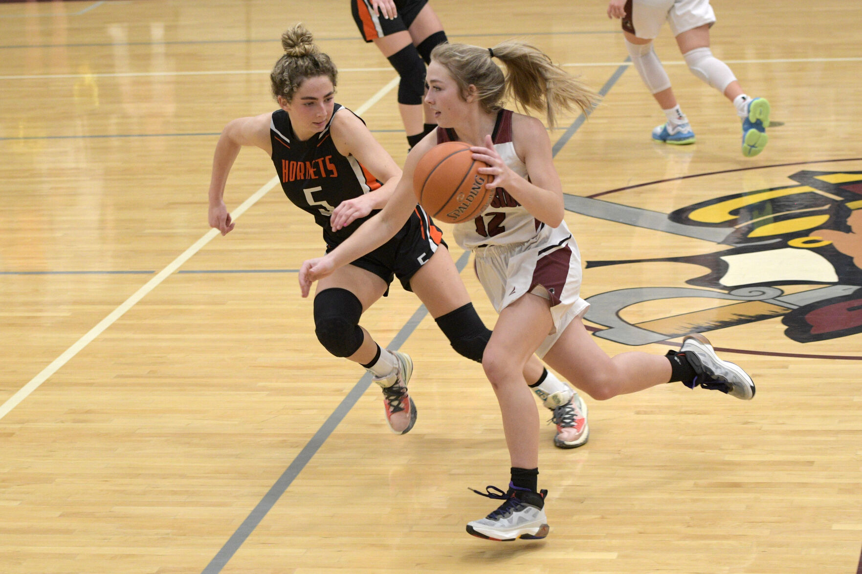 Lady Pirates split home games